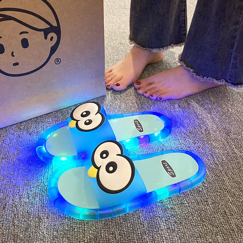 Primepetal™👣👣Cute slippers with cartoon motifs that glow
